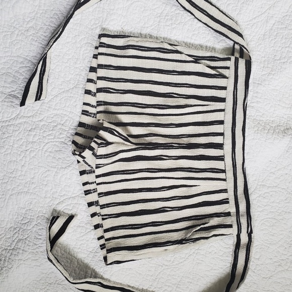 Striped Tie Shorts - Picture 3 of 6